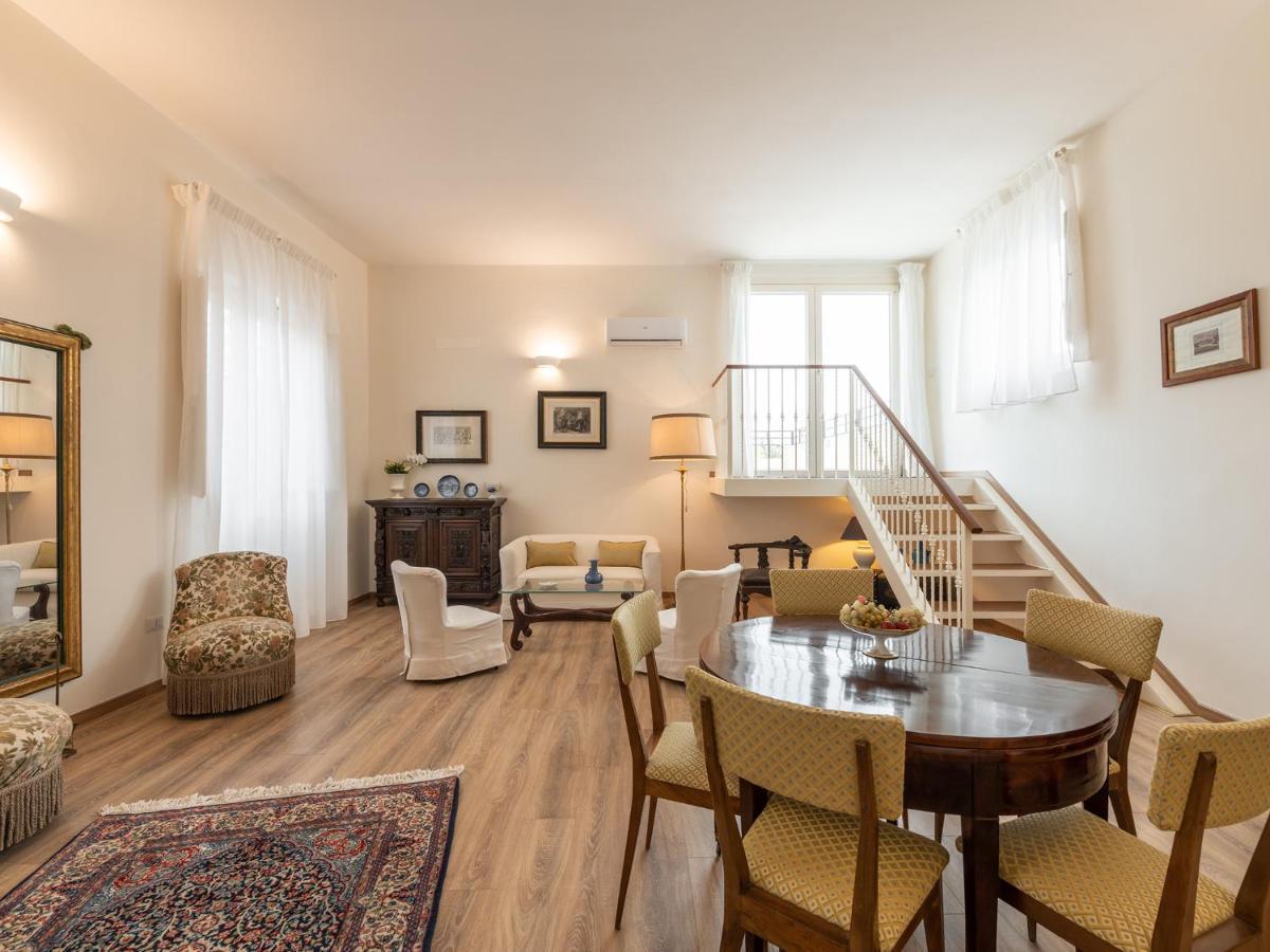 كالياري B&B Palazzo Merello المظهر الخارجي الصورة